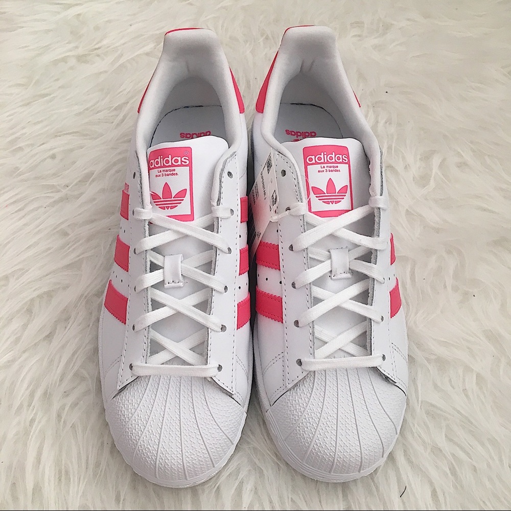 Adidas Superstar Women’s Sneakers - Picture 6 of 8
